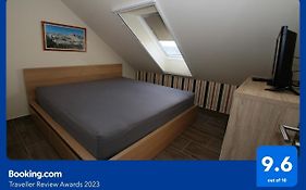 Blonde River Apartman Soter Szeged